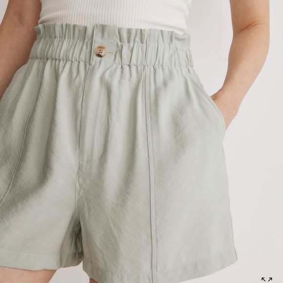 Madewell Seamed Pull-on Paperbag Shorts In Softdrape Sage Mint - Large NJ547 - Picture 7 of 7